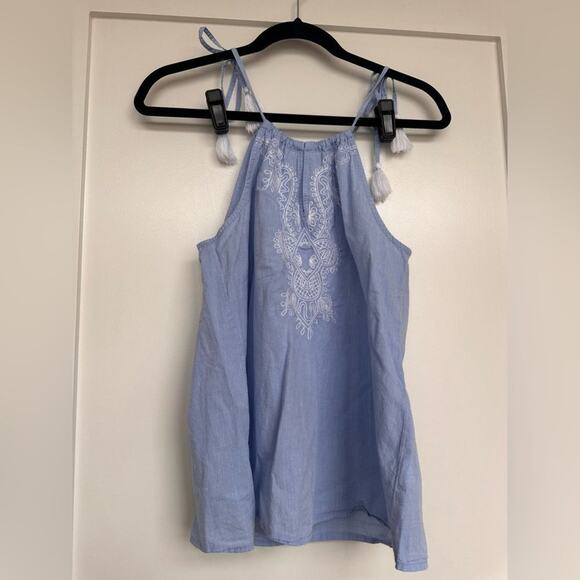Vineyard Vines Shell Flower Embroidered Tassel Tie Top in Blue, Size 4 - Picture 5 of 7